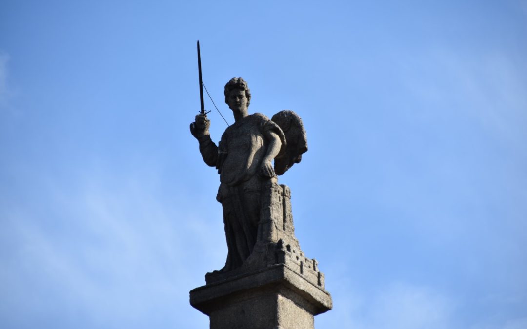 El Ángel de la Puerta de Bisagra: ¿leyenda, copia o invención reciente?